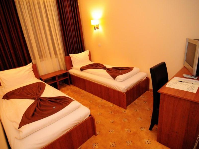 Hotel Termal Geoagiu Băi Buitenkant foto