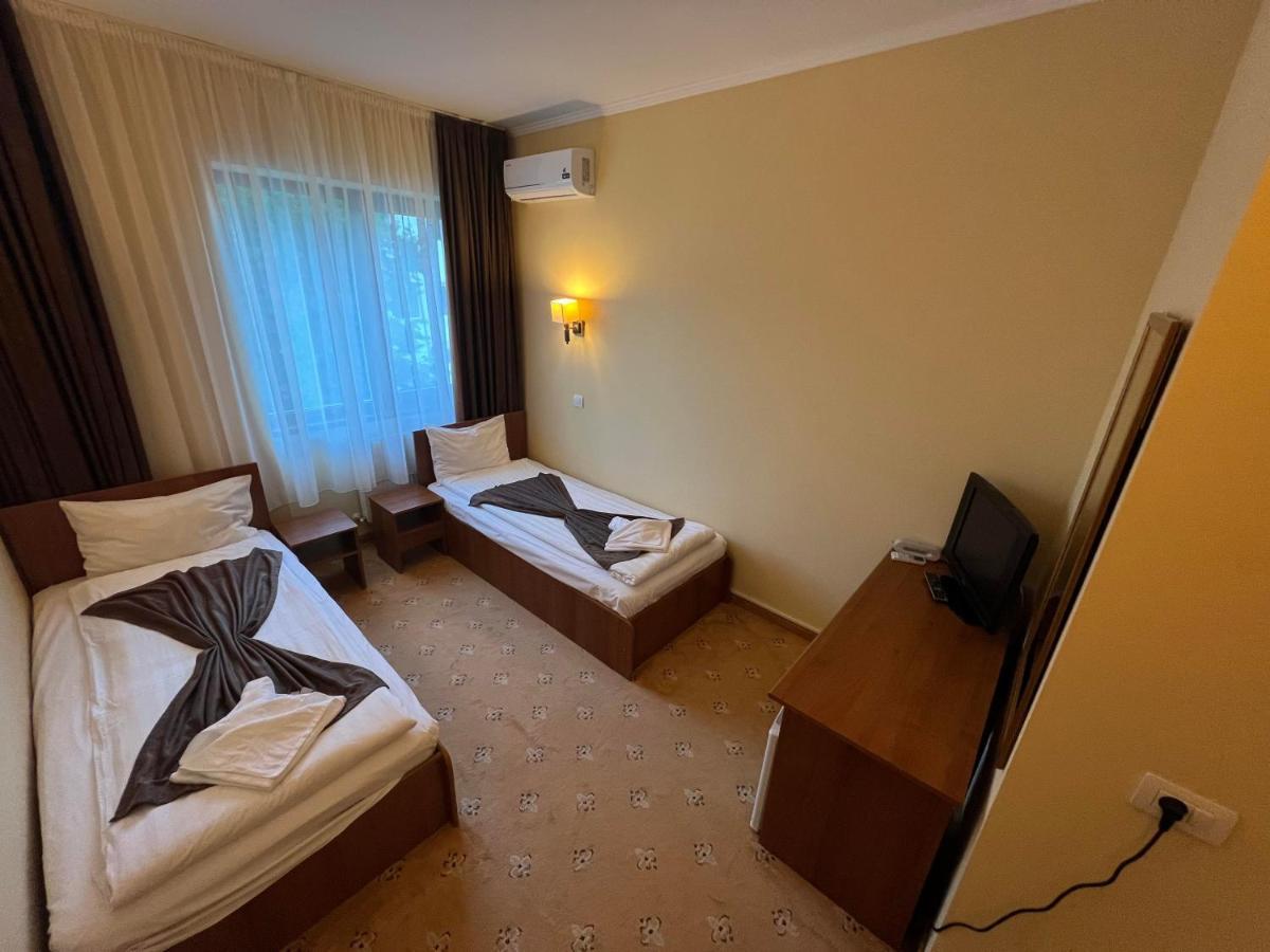 Hotel Termal Geoagiu Băi Buitenkant foto