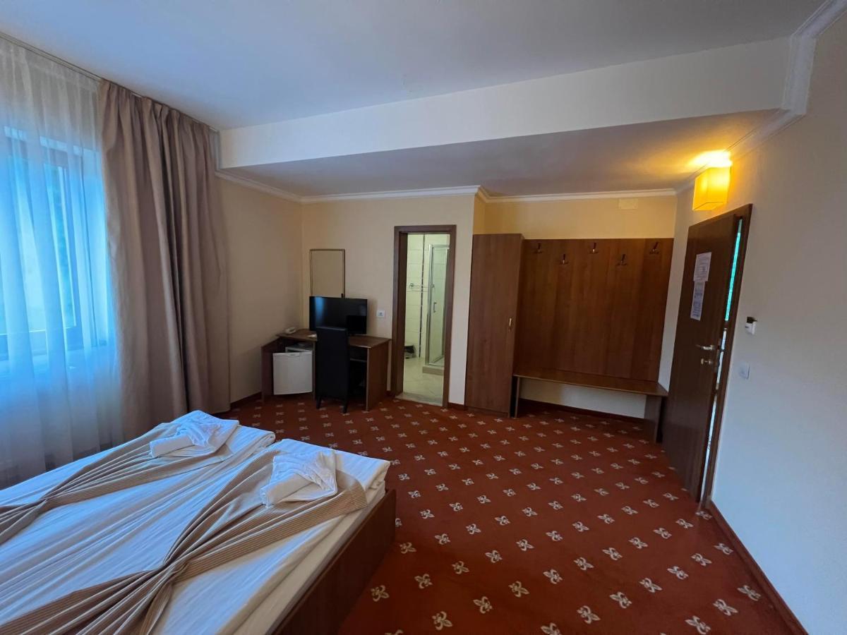 Hotel Termal Geoagiu Băi Buitenkant foto